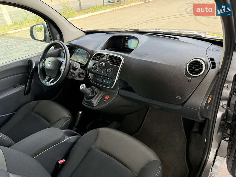 Минивэн Renault Kangoo 2017 в Днепре