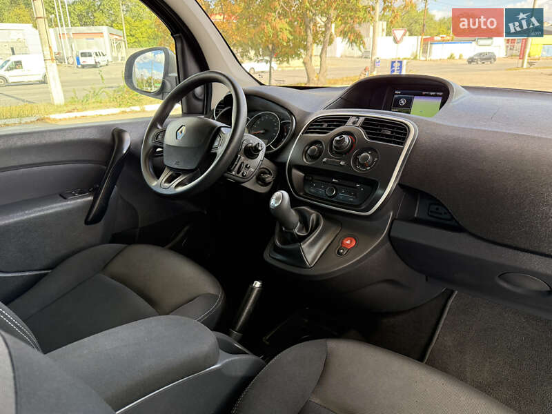 Минивэн Renault Kangoo 2017 в Днепре