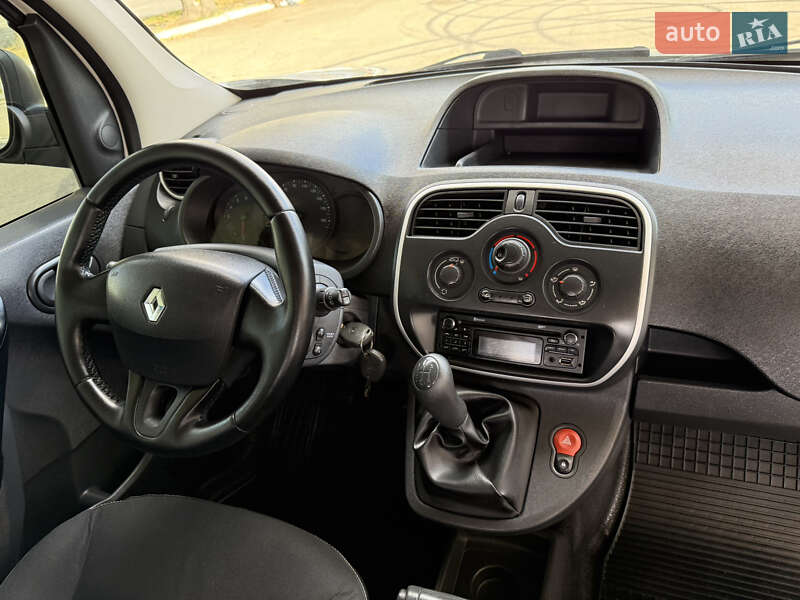 Мінівен Renault Kangoo 2014 в Дніпрі