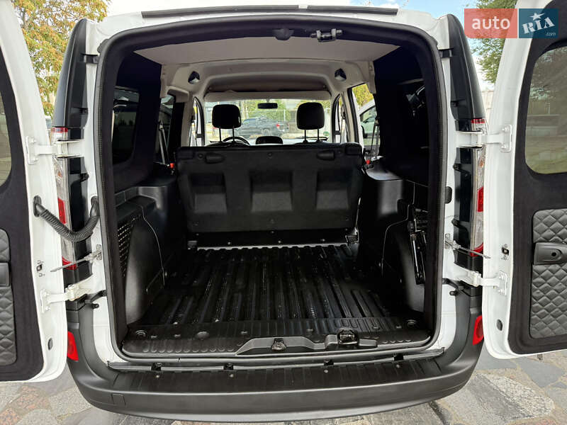 Мінівен Renault Kangoo 2014 в Дніпрі