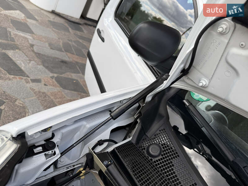 Мінівен Renault Kangoo 2014 в Дніпрі