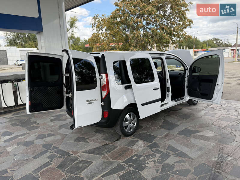 Мінівен Renault Kangoo 2014 в Дніпрі
