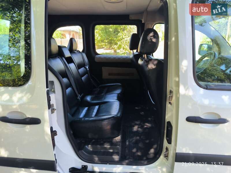Мінівен Renault Kangoo 2011 в Сараті фото 3 Мінівен Renault Kangoo 2011 в Сараті