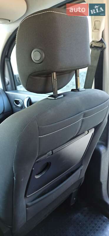 Минивэн Renault Kangoo 2015 в Черновцах