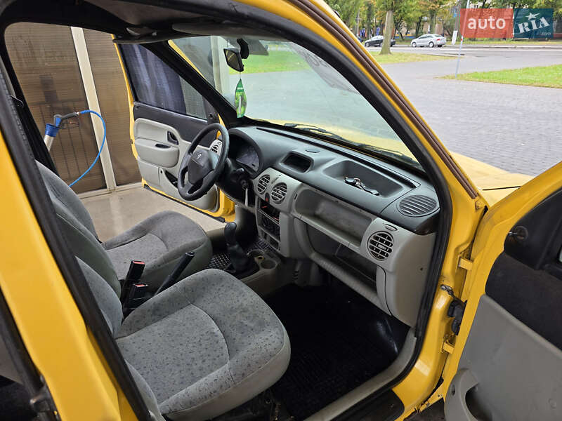 Минивэн Renault Kangoo 2006 в Кременчуге