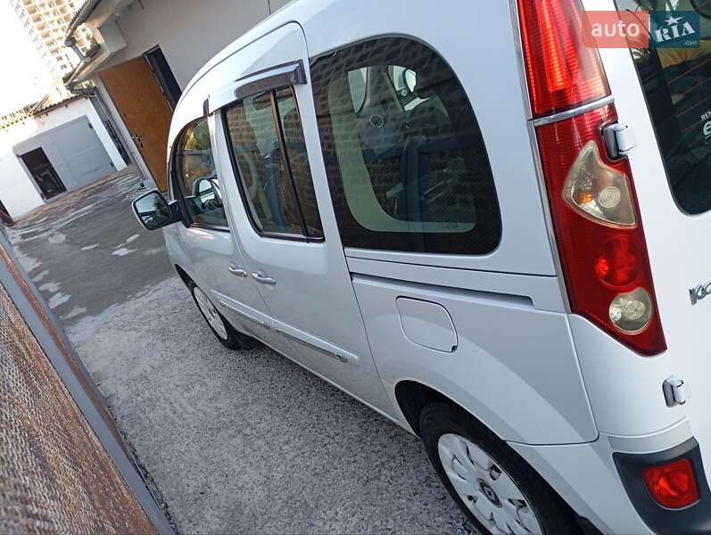 Мінівен Renault Kangoo 2011 в Києві