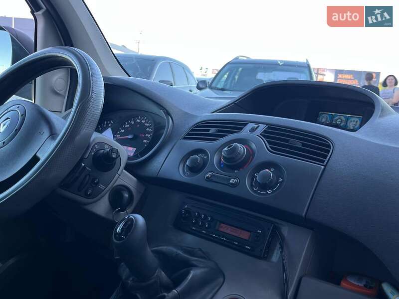 Минивэн Renault Kangoo 2010 в Львове