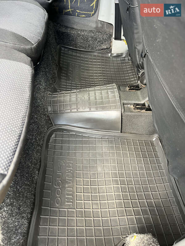 Минивэн Renault Kangoo 2007 в Луцке