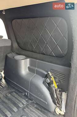 Грузовой фургон Renault Kangoo 2015 в 