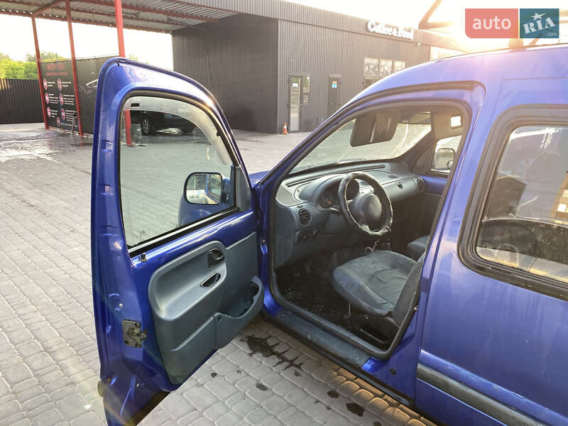Минивэн Renault Kangoo 1999 в Апостолово