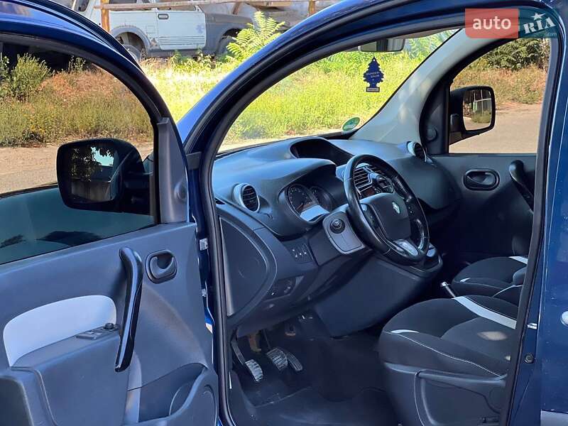 Минивэн Renault Kangoo 2016 в Одессе