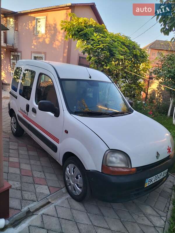 Минивэн Renault Kangoo 2002 в Ровно