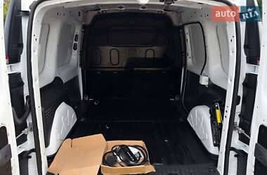 Грузовой фургон Renault Kangoo 2018 в 
