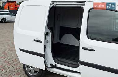 Грузовой фургон Renault Kangoo 2018 в 