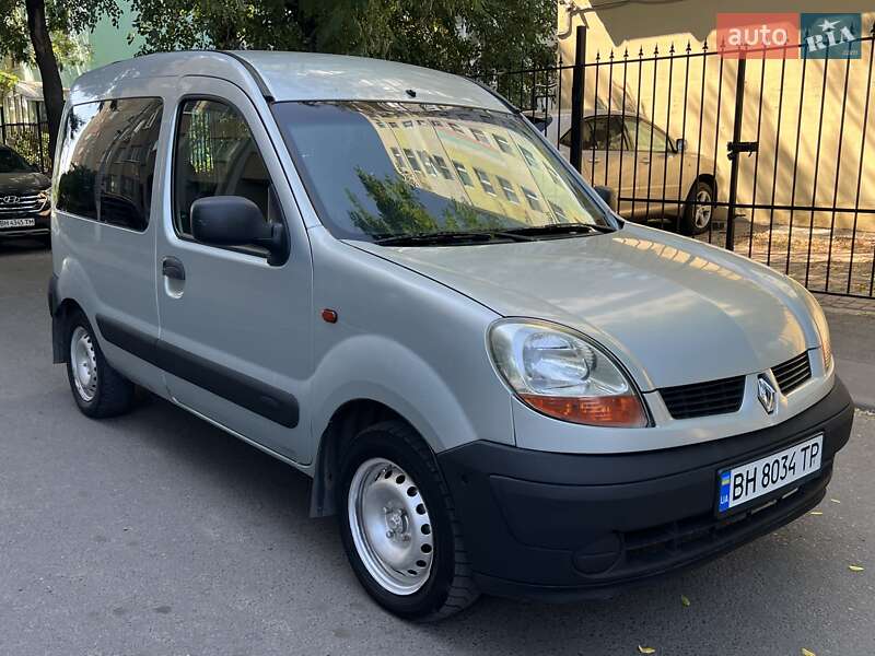 Минивэн Renault Kangoo 2003 в 