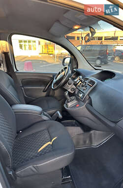 Минивэн Renault Kangoo 2013 в 