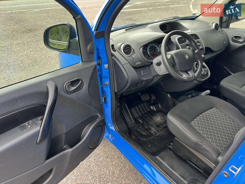Минивэн Renault Kangoo 2016 в Киеве