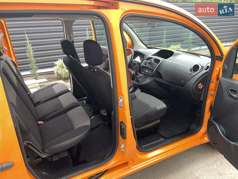 Минивэн Renault Kangoo 2017 в Киеве