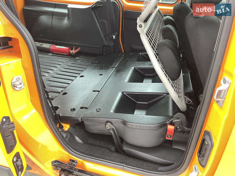 Минивэн Renault Kangoo 2017 в Киеве