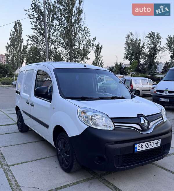 Грузовой фургон Renault Kangoo 2016 в 