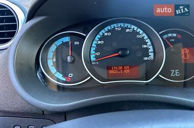 Грузовой фургон Renault Kangoo 2021 в 