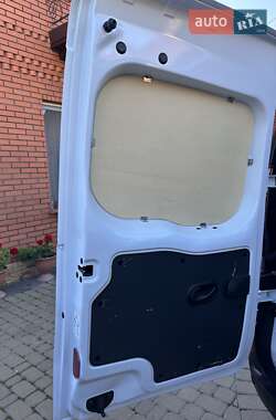 Грузовой фургон Renault Kangoo 2021 в 
