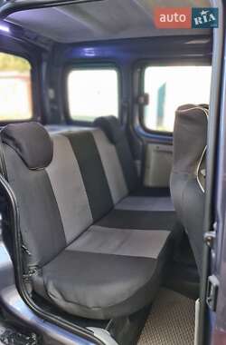 Минивэн Renault Kangoo 2003 в 