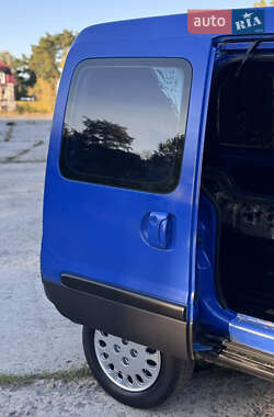 Грузовой фургон Renault Kangoo 1999 в 