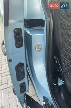 Мінівен Renault Kangoo 2012 в 
