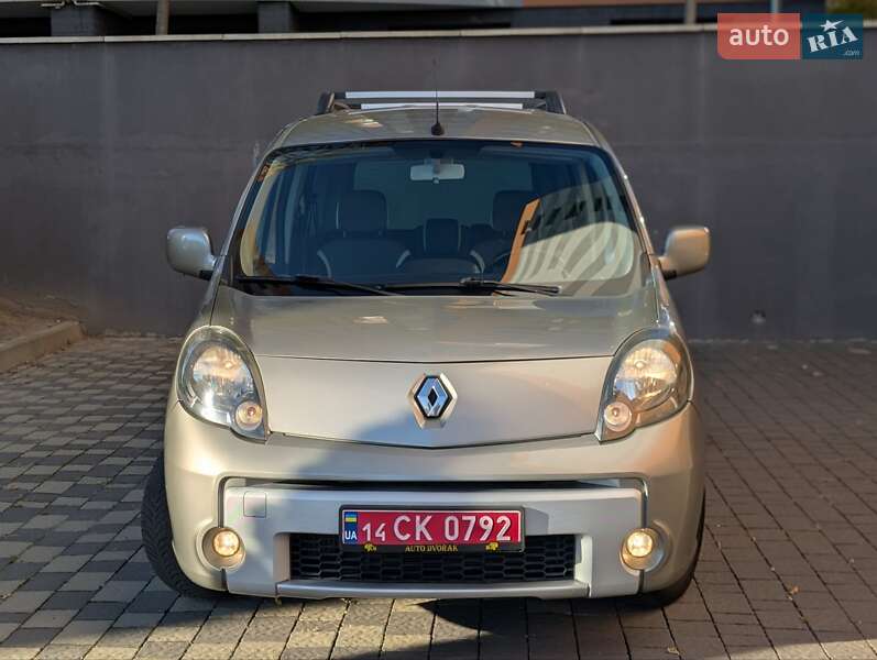 Минивэн Renault Kangoo 2011 в Ивано-Франковске