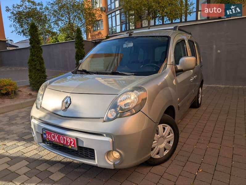 Минивэн Renault Kangoo 2011 в Ивано-Франковске