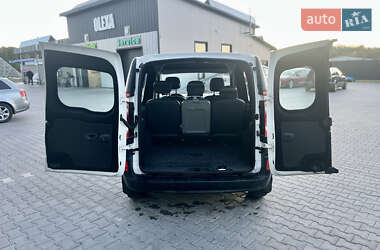 Минивэн Renault Kangoo 2011 в 