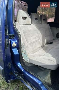 Минивэн Renault Kangoo 2002 в 