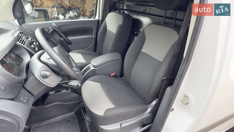 Вантажний фургон Renault Kangoo 2020 в Звягелі фото 13 Вантажний фургон Renault Kangoo 2020 в Звягелі