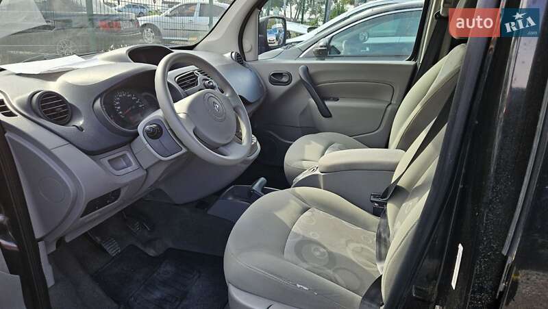 Минивэн Renault Kangoo 2011 в Ровно