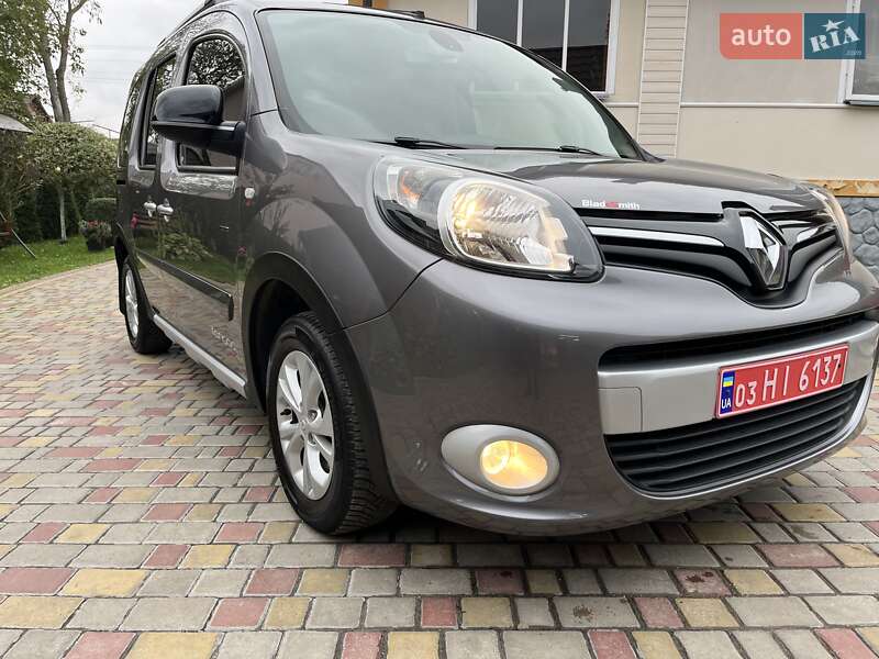 Минивэн Renault Kangoo 2016 в Дубно
