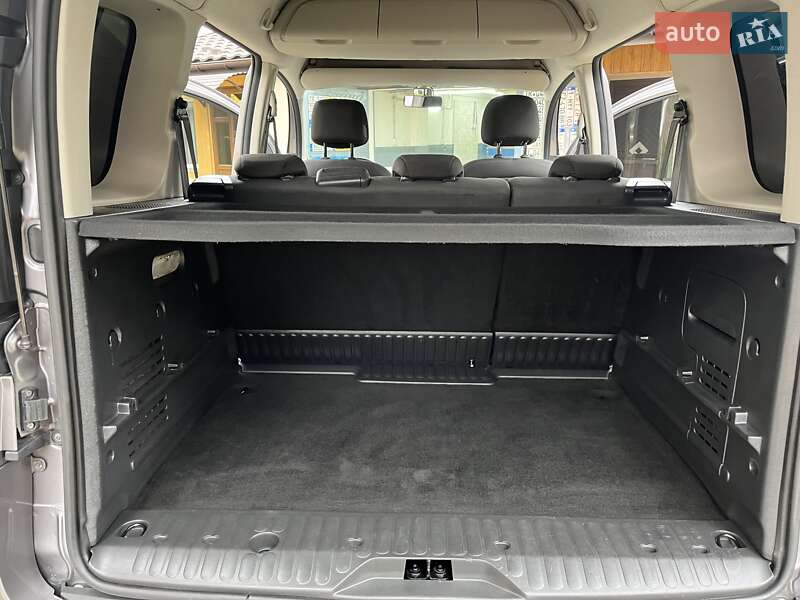 Минивэн Renault Kangoo 2016 в Дубно