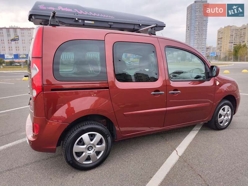Минивэн Renault Kangoo 2010 в Киеве