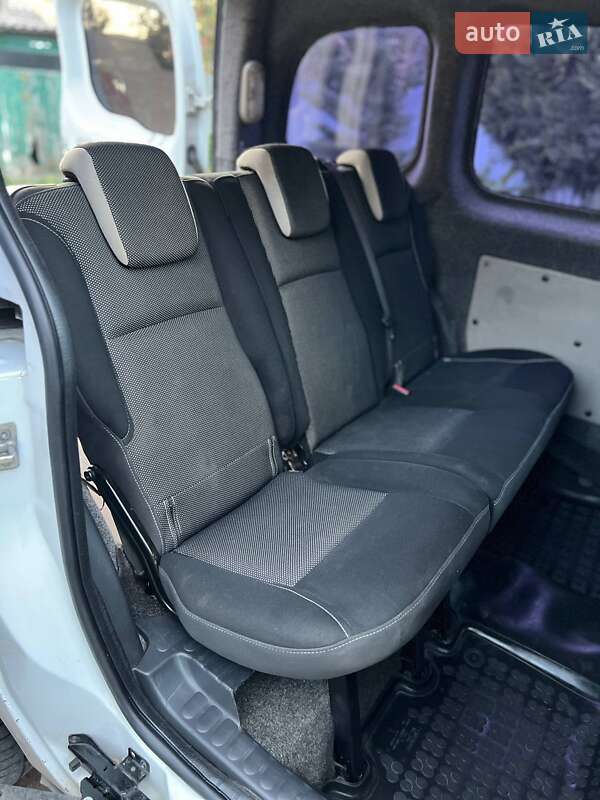 Минивэн Renault Kangoo 2009 в Львове