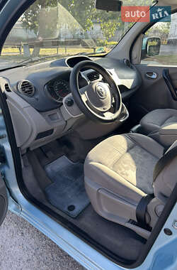 Минивэн Renault Kangoo 2009 в 