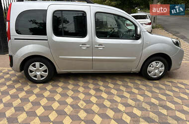 Минивэн Renault Kangoo 2015 в 
