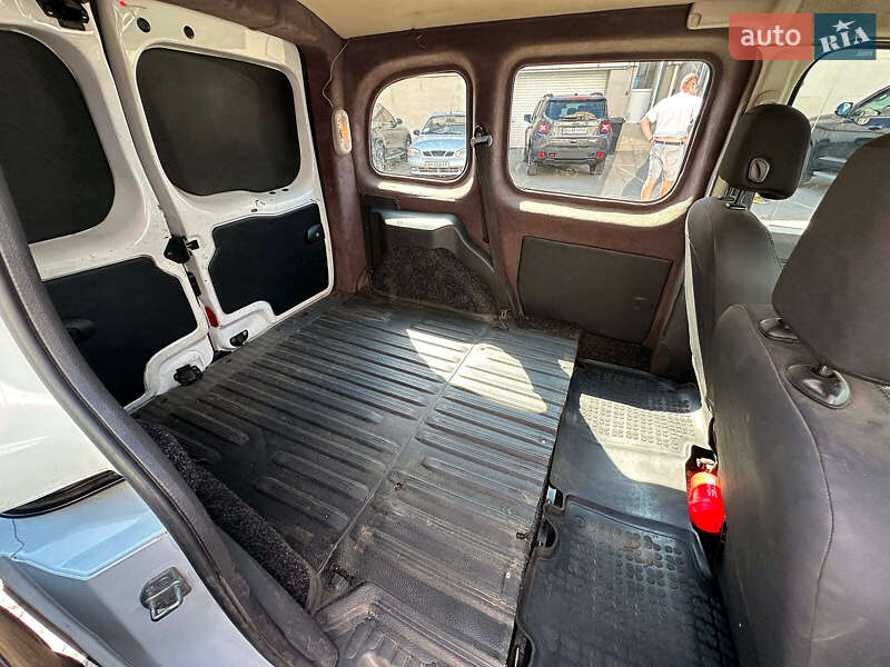 Грузовой фургон Renault Kangoo 2012 в Одессе