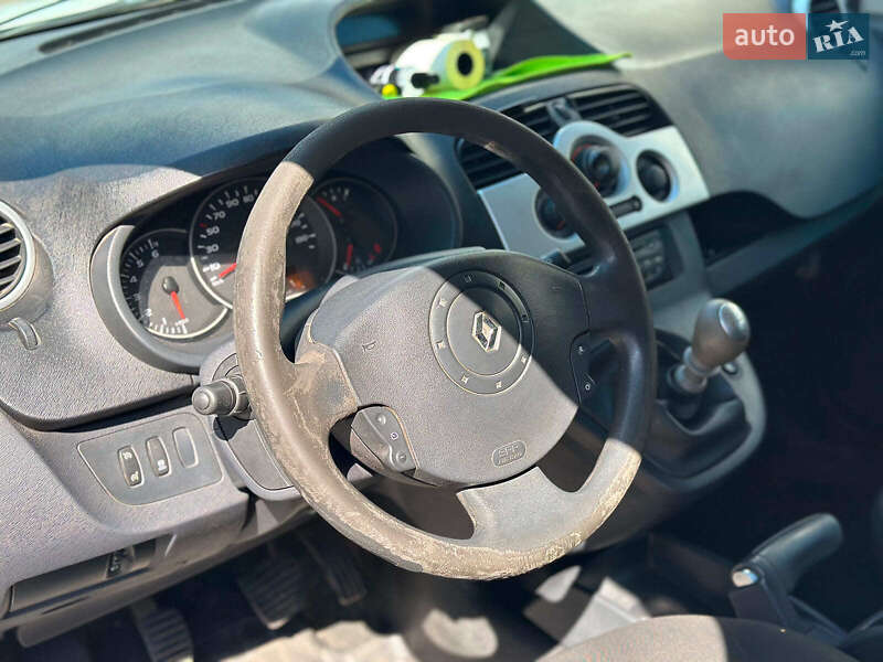 Грузовой фургон Renault Kangoo 2012 в Одессе