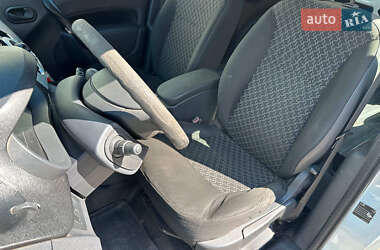 Грузовой фургон Renault Kangoo 2012 в 