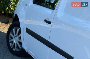 Грузовой фургон Renault Kangoo 2020 в 