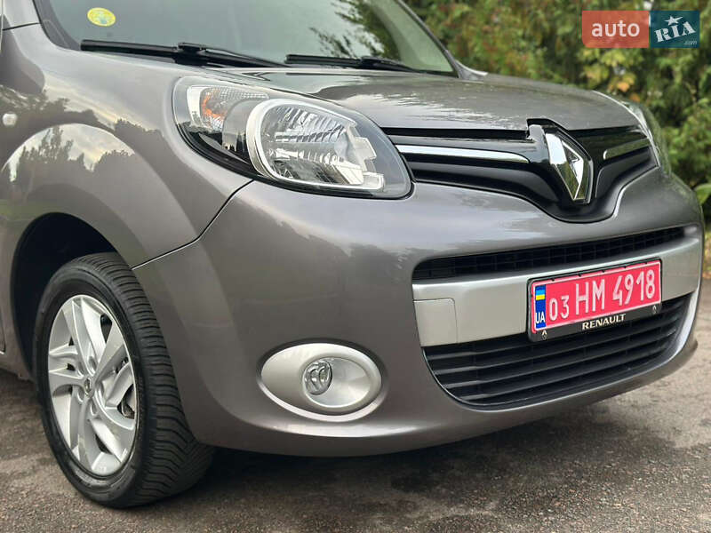 Минивэн Renault Kangoo 2015 в Ровно