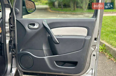 Минивэн Renault Kangoo 2015 в 