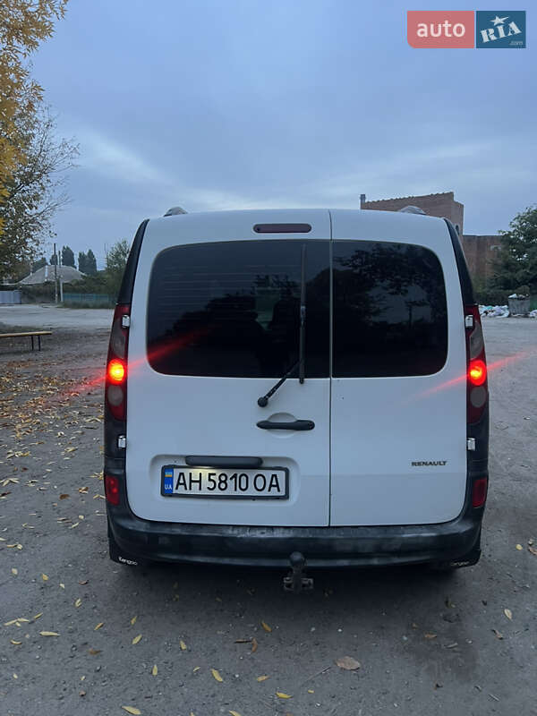 Вантажний фургон Renault Kangoo 2009 в Дніпрі фото 3 Вантажний фургон Renault Kangoo 2009 в Дніпрі