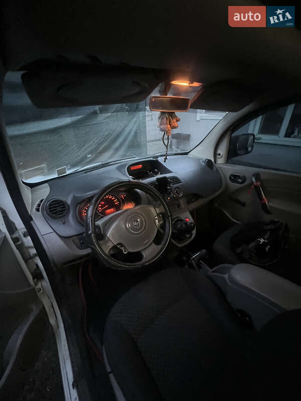 Вантажний фургон Renault Kangoo 2009 в Дніпрі фото 7 Вантажний фургон Renault Kangoo 2009 в Дніпрі