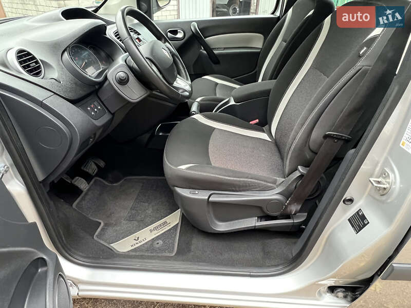 Минивэн Renault Kangoo 2014 в Днепре фото 37 Минивэн Renault Kangoo 2014 в Днепре